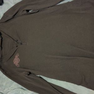 Harley Davidson long sleeve button V-neck in dark gray with pink stud logo.SizeS